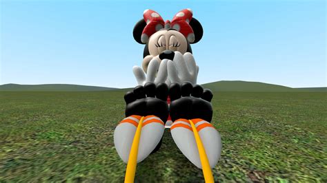 Minnie Mouse Tickled By Picklenick95 On Deviantart