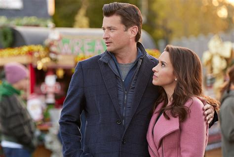 Hallmark Exec On Sex Scenes Signed Sealed Delivered Christmas And More