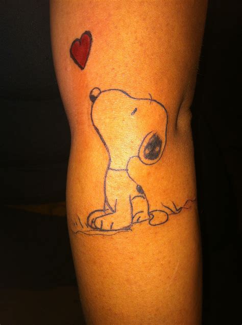 Finally Got My Snoopy Tattoo Simple And Yet So Perfect Snoopy Tattoo