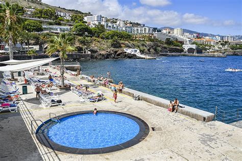 Clube Naval Do Funchal Paysages Racontés En Mer