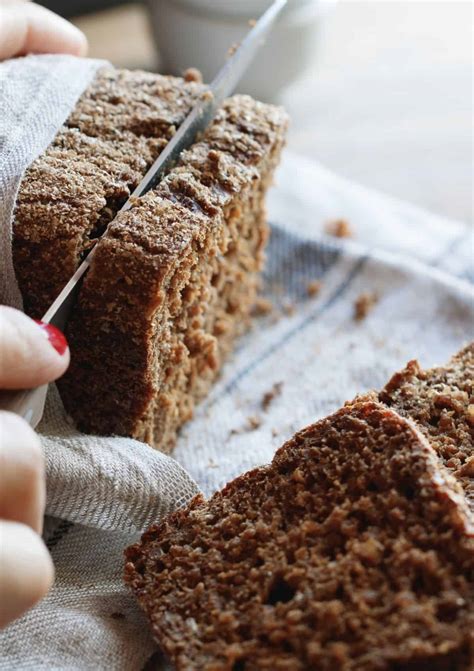 How To Find The Healthiest Bread To Eat Your Bread Buying Guide 2022