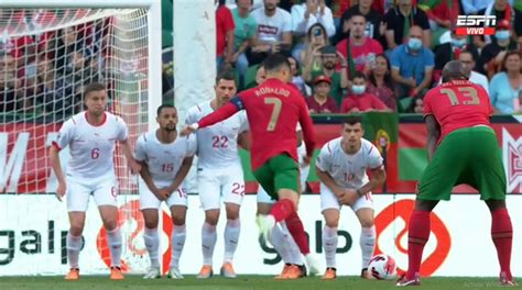 Tiro Libre De Cristiano Ronaldo Y Gol De William Carvalho En Portugal Vs Suiza Por Uefa Nations