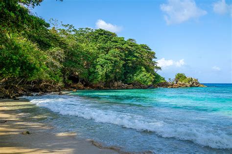 Jamaica is an island nation in the caribbean, located to the south of cuba and to the west of the island of hispaniola. Backpacking Jamaica On A Budget | Road Affair