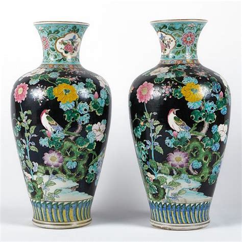 Pr Large Chinese Porcelain Vases Famille Noire Barnebys