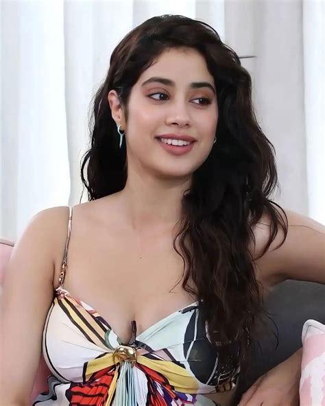 Troll Sexy Actress On Twitter Delicious Janhvi Kapoor