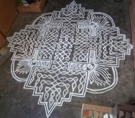 25 to1 dots big sikku kolam contest – Kolams of India