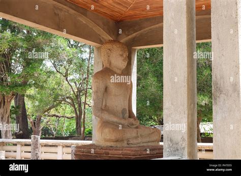 Samadhi Buddha Statue Anuradhapura Sri Lanka Stock Photo Alamy