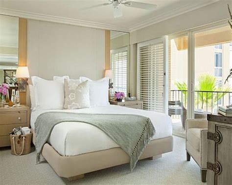 10 Gorgeous Airy Bedroom Interior Design Ideas