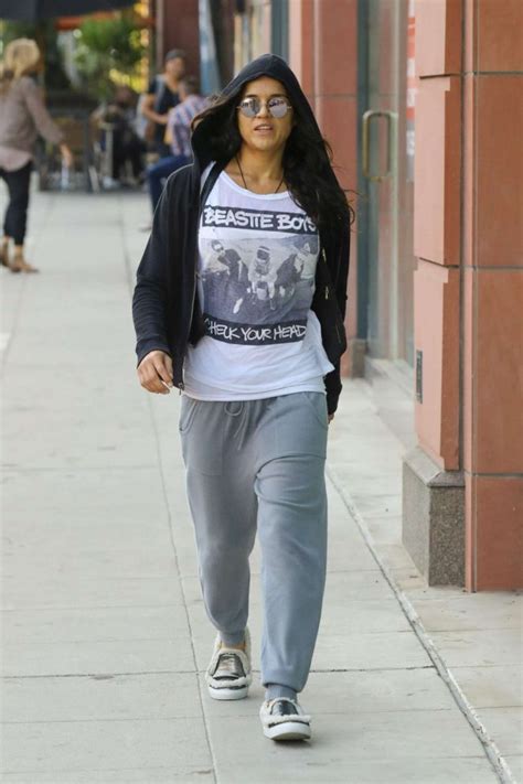 Michelle Rodriguez In Sweats 10 Gotceleb