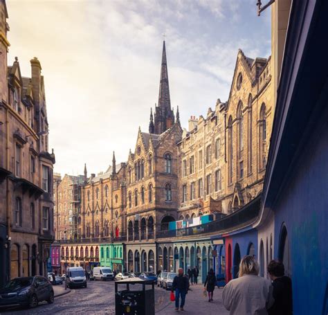 Where to Stay in Edinburgh - Neighborhoods & Area Guide - The Crazy Tourist