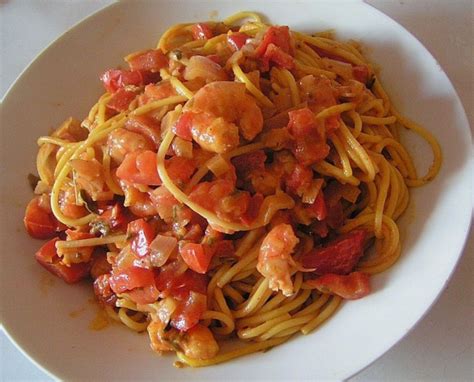 Spaghetti Met Garnalen In Tomaten Roomsaus Lekker Tafelen