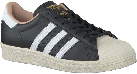 Tıkla, en ucuz adidas sneakers ayağına gelsin. Black ADIDAS Sneakers SUPERSTAR 80S DAMES - Omoda.com