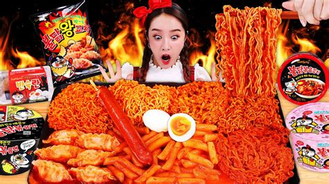 Mukbang Fire Spicy Noodle Tteokbokki 불닭볶음면 떡볶이 먹방 Jiniyum 지니얌 Youtube