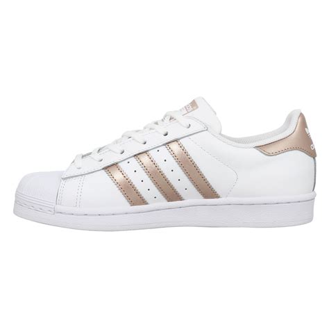 Cheap white adidas superstars,adidas superstar green white red,by3722 the strongest adidassuperstar white green stan smith. Chaussures Adidas superstar blanc gold rose femme | Fanny ...