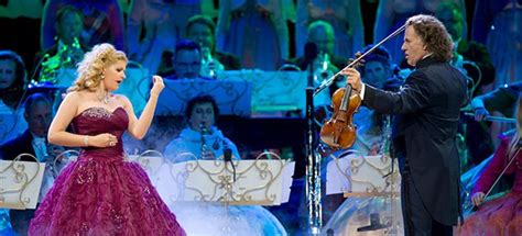 Sanatçının ürettiği ya da katkıda bulunduğu eserler aşağıdaki gibidir Andre Rieu Tour 2021 | Coach Packages | Door2Tour.com