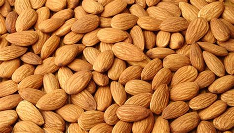 9 Types Of Almonds That Are Available And Their Health Benefits