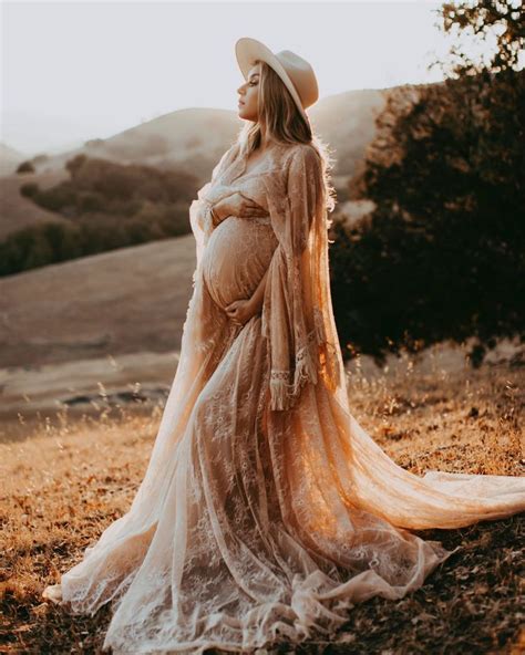 Maternity Wedding Dresses For Pregnant Brides Maternity Photography