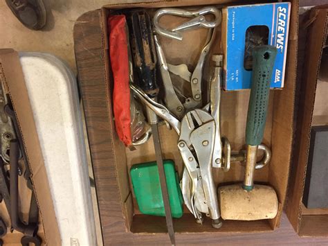 They're found in practically every toolbox, regardless of whether their owner is a woodworker, mechanic, blacksmith or sheet metal worker. Lot - Tools, Vice Grips