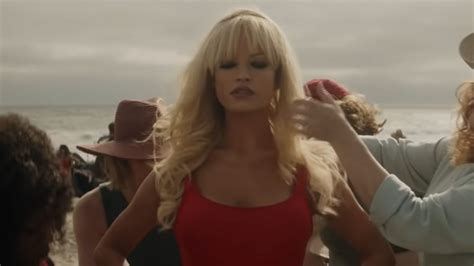 Pam And Tommy Trailer Gives First Glimpse At Lily James And Sebastian Stan As Pamela Anderson And