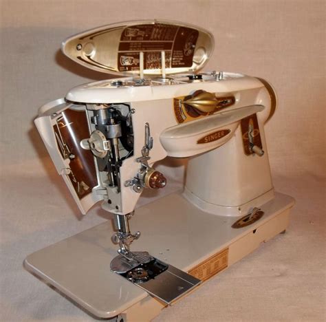 Singer A Rocketeer Vintage Sewing Machine In Sewing Machine Sewing Machine Repair