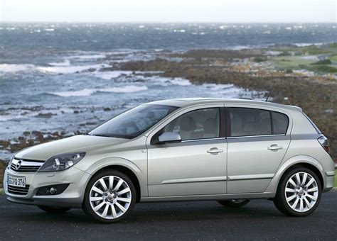 2021 astra sedan fiyat listesi. 2012 Opel Astra h - pictures, information and specs - Auto ...