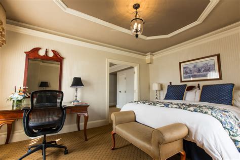 Search forrent.com™ to find the perfect apartment, condo or home for rent. Landmark Suite- Bedroom | Bedroom suite, Queen room, Home