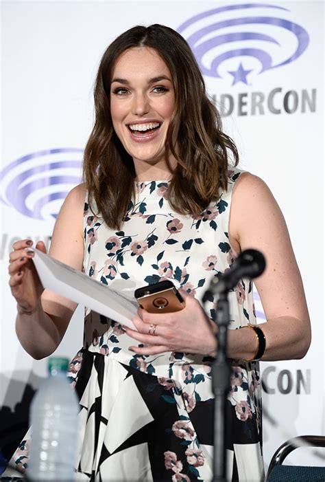 Elizabeth Henstridge