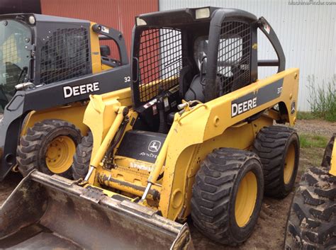 Engine starts right up with plenty of power and lift capacity. 2005 John Deere 317 - Skid Steer Loaders - John Deere ...