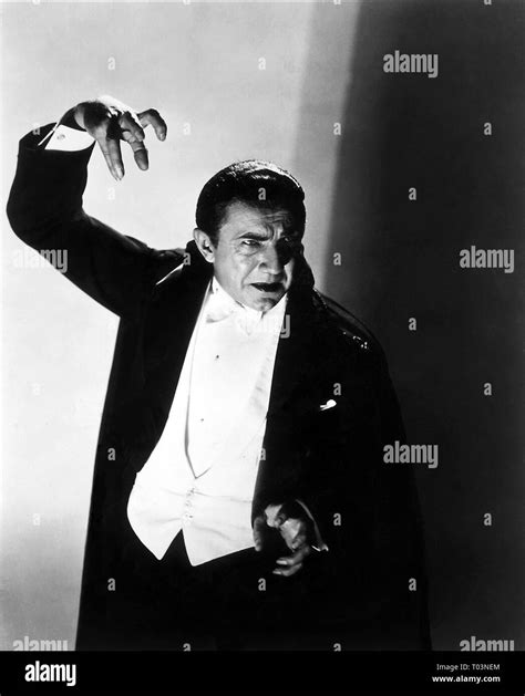 Bela Lugosi Dracula 1931 Stock Photo Alamy