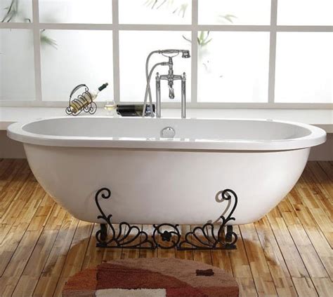 The hardest part of restoring an old clawfoot bathtub is removing the rust and paint. 17 best images about Antique Bathtubs on Pinterest ...