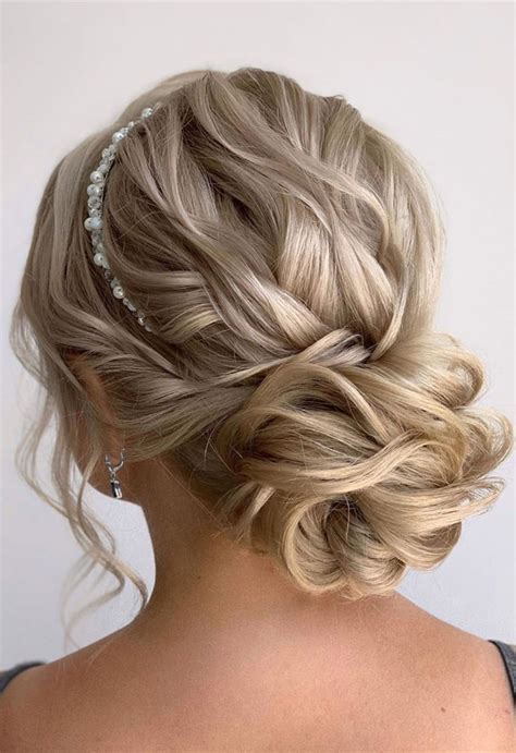 Gorgeous Wedding Hairstyles That Make You Say Wow