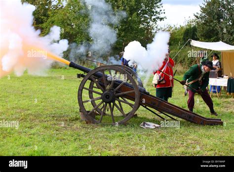 English Civil War Cannon Firing Stock Photo Alamy