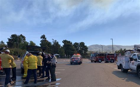 Brush Fire In Palomar College Preserve Held To 11 Acres Palomar News