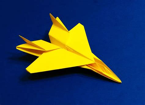 How To Make A Paper Airplane Easy And Slow Colors Paper Paper