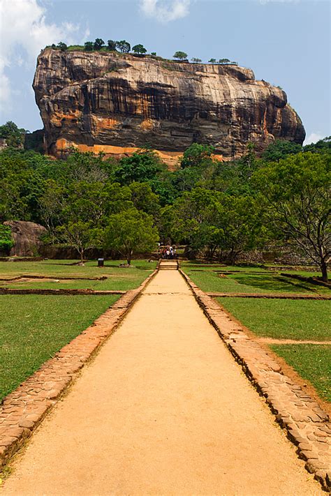 The Amazing World Sigiriya Ancient Rock Fortress