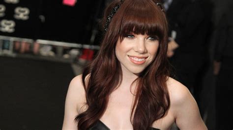 Carly Rae Jepsen Has Done A Kiss And Run Ctv News