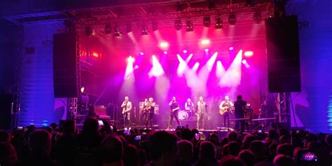 The band is made up of former members of the thomanerchor (a choir of the thomaskirche (st. Royaler Besuch in Itzehoe: Die Prinzen bei der NDR ...