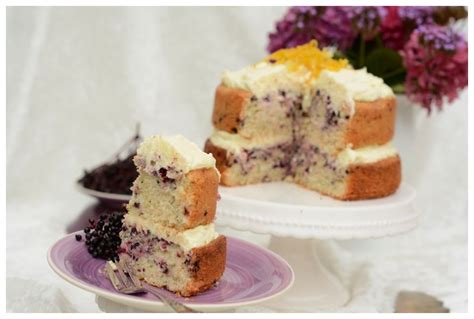 We did not find results for: Holunder-Zucchini-Kuchen mit Zitronencreme | Rezept ...