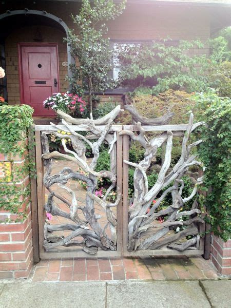 The queen's gates after restoration. 17 Best images about Garden Gates on Pinterest | Gardens, Entry gates and Iron gates