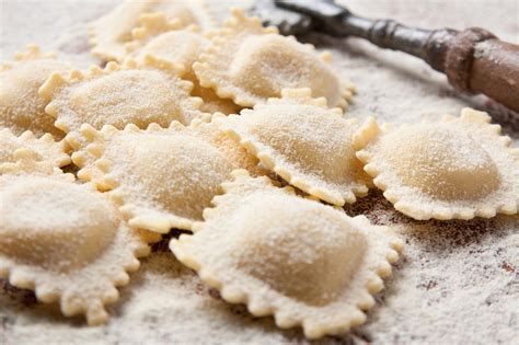 Italian Filled Pasta The Popular Ravioliitalian Feelings