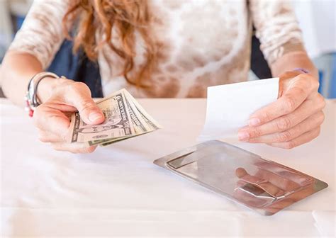 7 Ways To Tell If Money Is Fake Tips For Detection