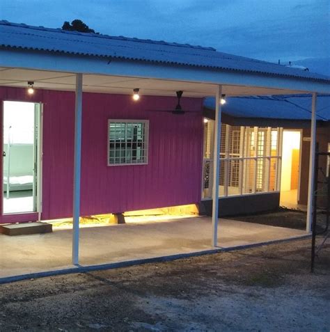 It features an outdoor pool, a tennis court and free parking on site. Homestay Port Dickson Pool Kontena & Backpackers ...