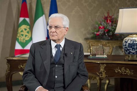 Il presidente del csm sergio mattarella a colpi di battaglie giudiziarie nega i legami mafiosi del padre bernardo accusato da storici, politici e pentiti e dal. Il Presidente della Repubblica Sergio Mattarella durante ...