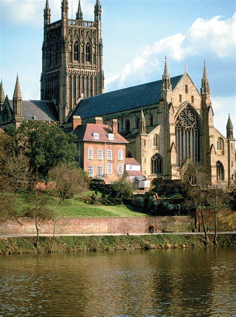 A Day to Visit Worcester | British Heritage