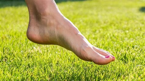 9 Exercises To Make Your Big Toe Work Better Outside Online