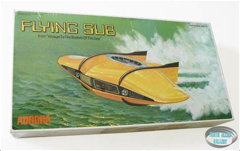 Aurora Flying Sub Model Kit 254 1975
