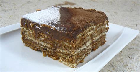 Gâteau thé brun chocolat et café