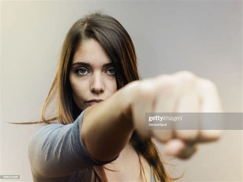 Real Woman Ready For Fight Foto De Stock Getty Images