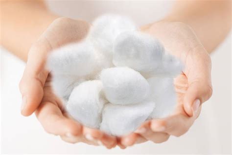 Who Knew Cotton Balls Can Be Used In So Many Different Ways