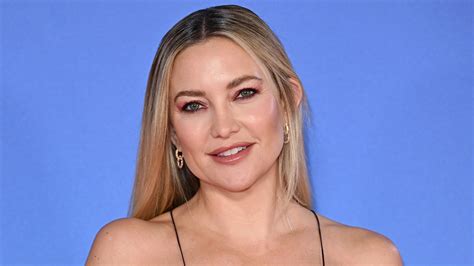 Kate Hudson Wears Sheer Cutout Gown In The Most Unexpected Colour Combo Glamour Uk